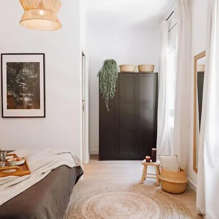 Baka - 2 Bedroom With Terrace In Sant Gervasi
