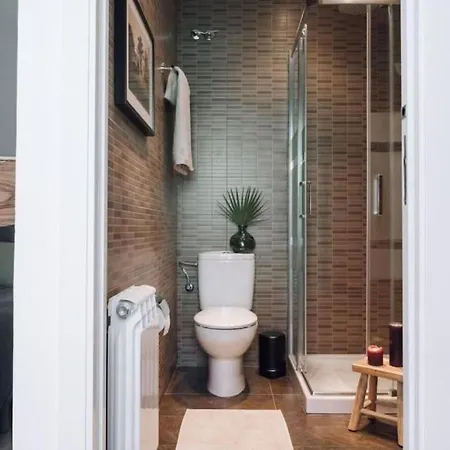 Baka - 2 Bedroom With Terrace In Sant Gervasi Apartment *