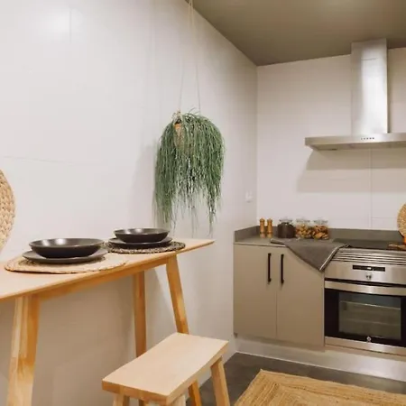 Baka - 2 Bedroom With Terrace In Sant Gervasi Apartment