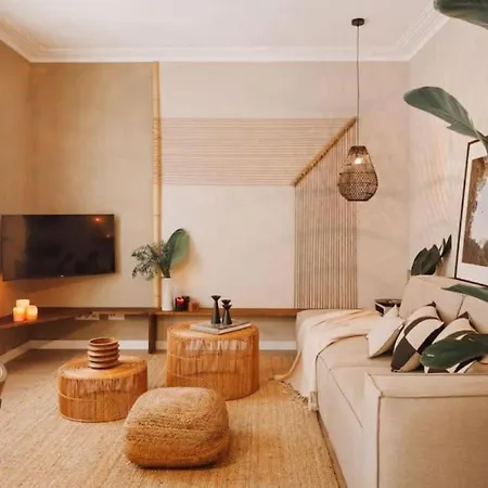 Baka - 2 Bedroom With Terrace In Sant Gervasi Apartment *